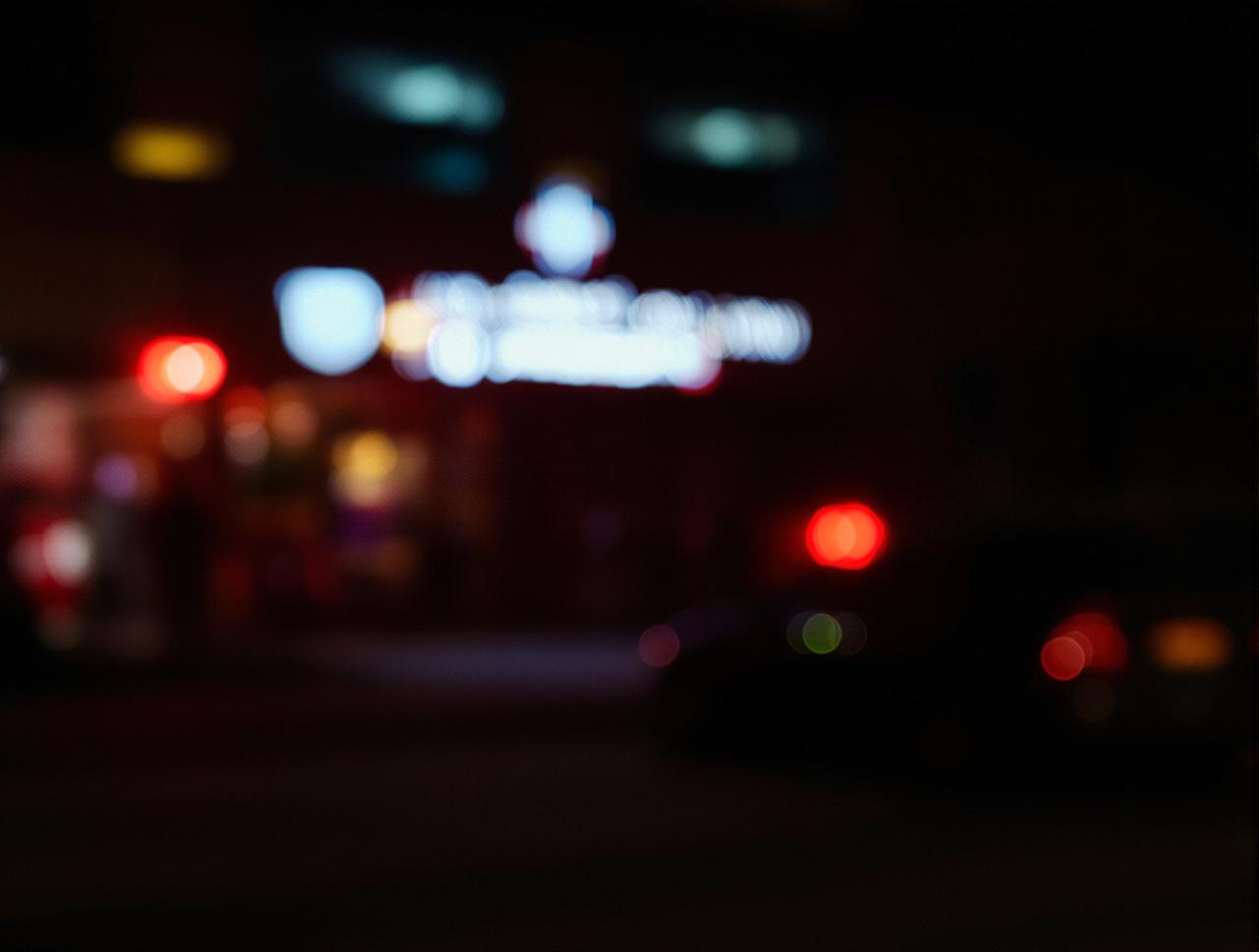黑料网爆 - 深夜突发！某知名女星被曝深夜前往医院，经纪人回应引争议